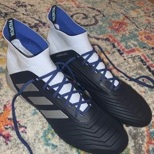 ADIDAS PREDATOR 18.1 WOMENS SOCCER CLEAT